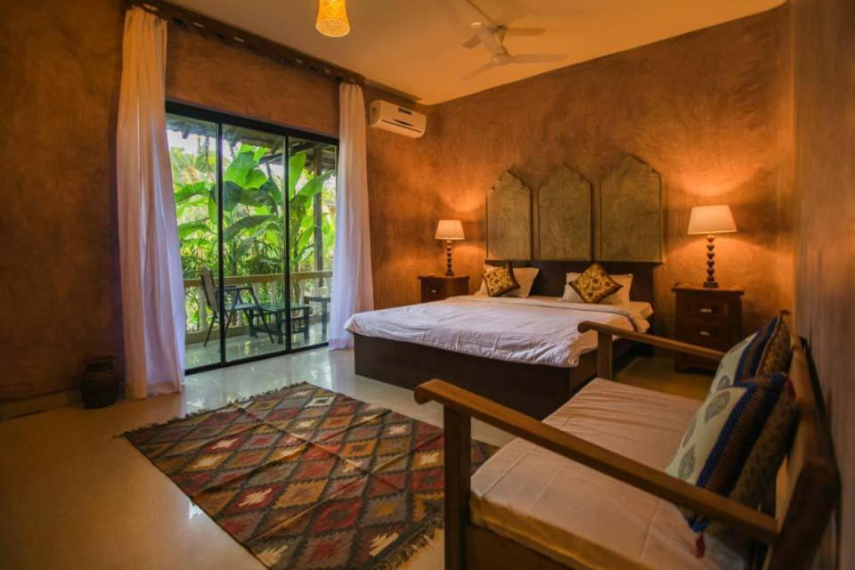 Devarya Wellness Beach Resort Morjim Exterior foto