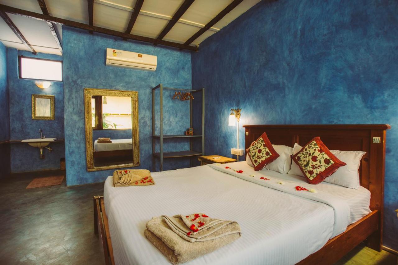 Devarya Wellness Beach Resort Morjim Exterior foto